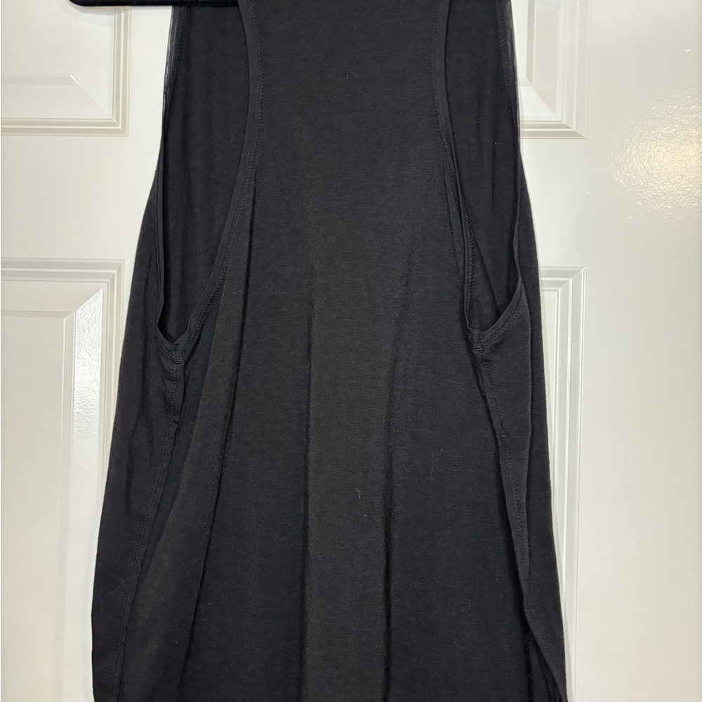Black Sleeveless Top - Picture 4 of 5